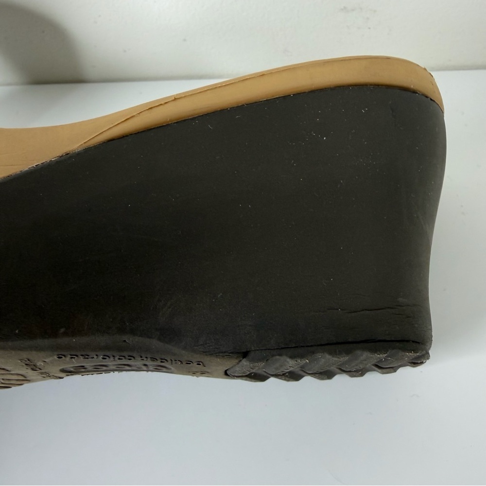 Crocs Sassari Band Bronze Brown Wedge Slide Slip On Sandals Women's size 8 - Picture 9 of 13